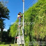 Teknisi Melakukan Pengecekan CCTV Outdoor